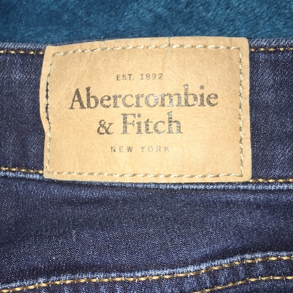 Abercrombie & Fitch ‘THE A&F SKINNY’ Jeans - Picture 6 of 6